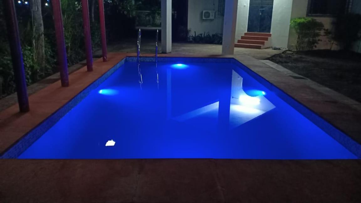 Nature Villa, Dukes Den Khandala エクステリア 写真
