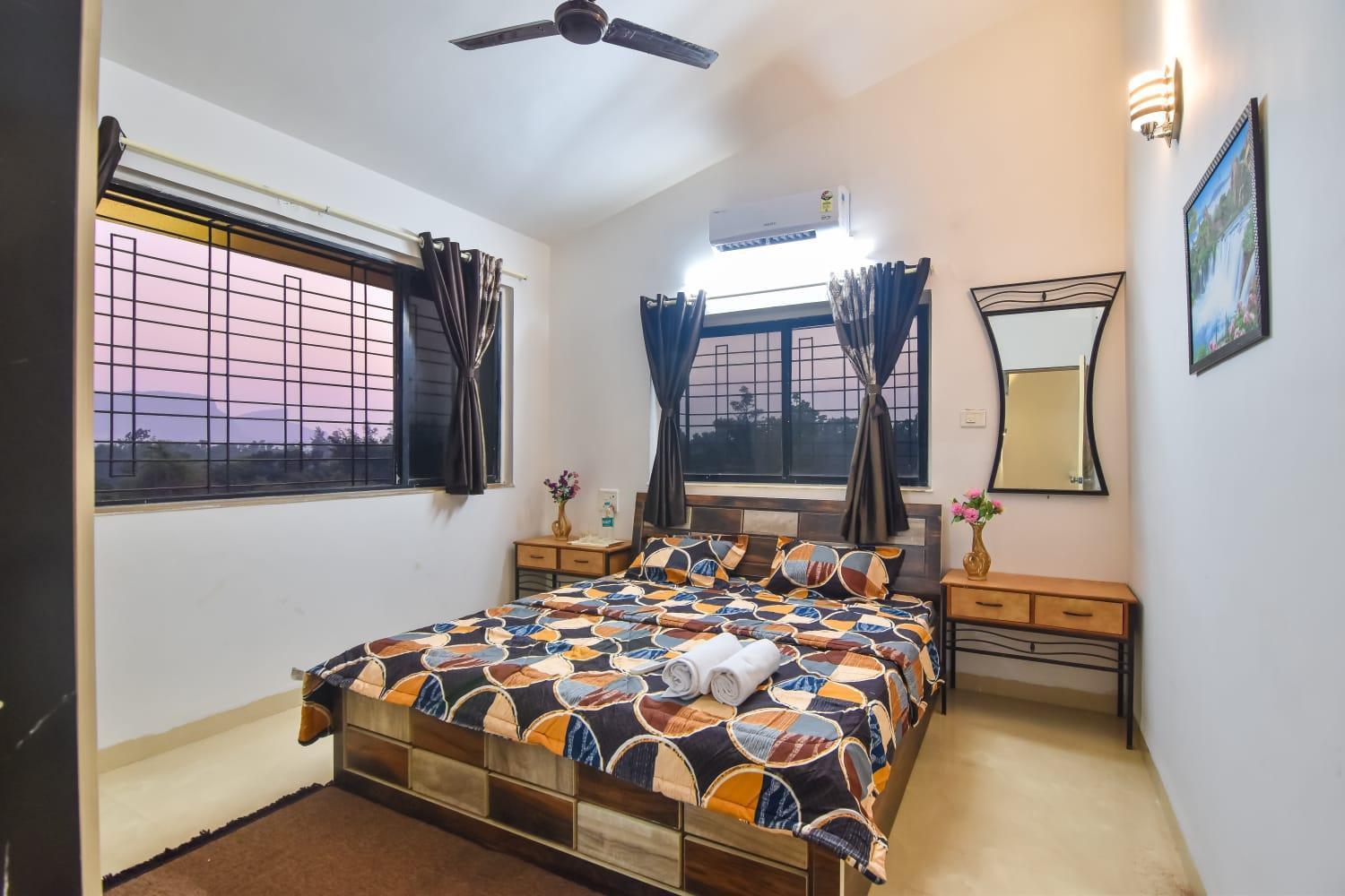 Nature Villa, Dukes Den Khandala エクステリア 写真