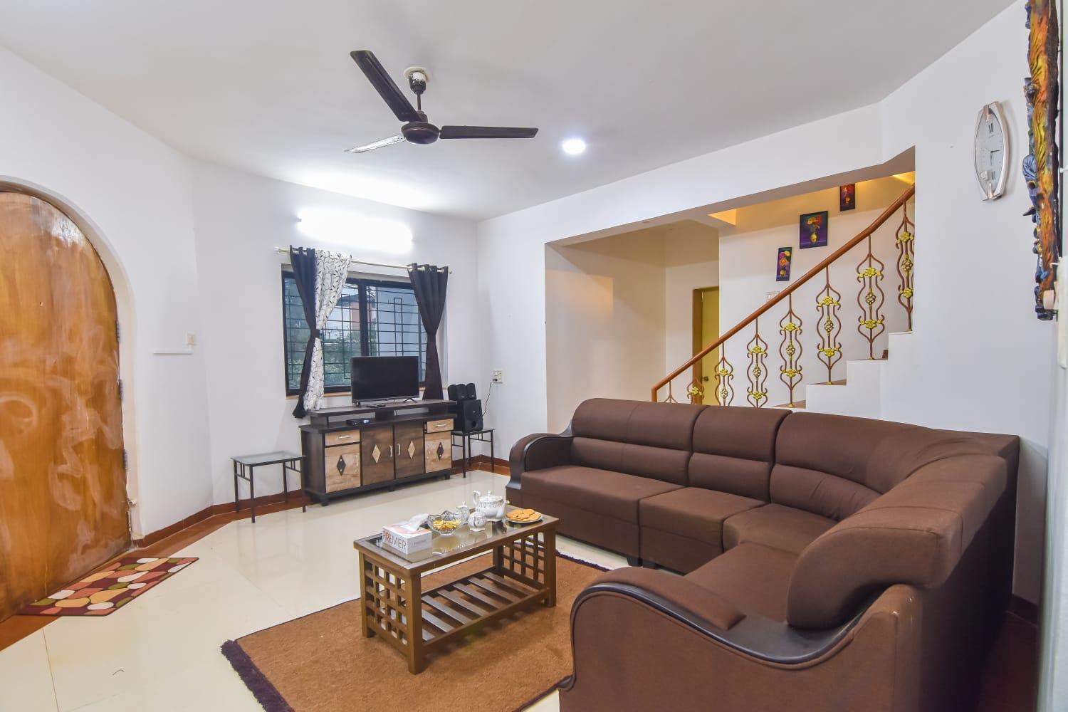 Nature Villa, Dukes Den Khandala エクステリア 写真
