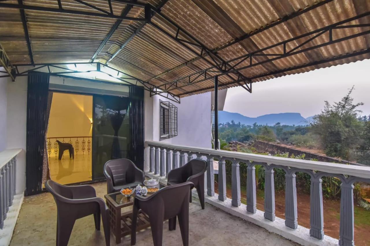 Nature Villa, Dukes Den Khandala エクステリア 写真